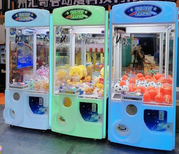 Icefuns Claw Crane Machine Obtain High Ratification