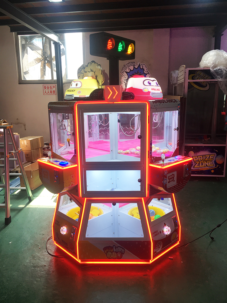 ICEFUNS newly launched toy prize machine with an integrated plush crane toy vending machine and big capsule toy prize machine