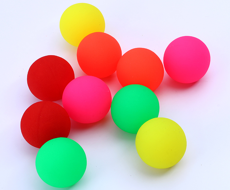 single color bouncy ball