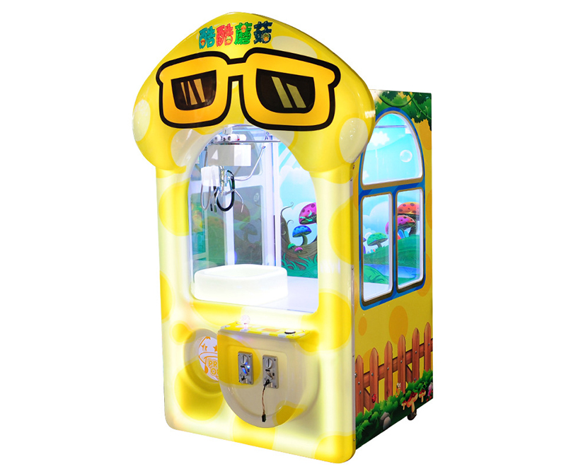 Mushroom Claw Crane Machine