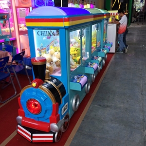 best claw machine for kids-mini train vending machine