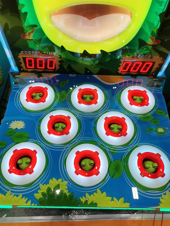 Crazy Frog Whac a Mole Arcade Game