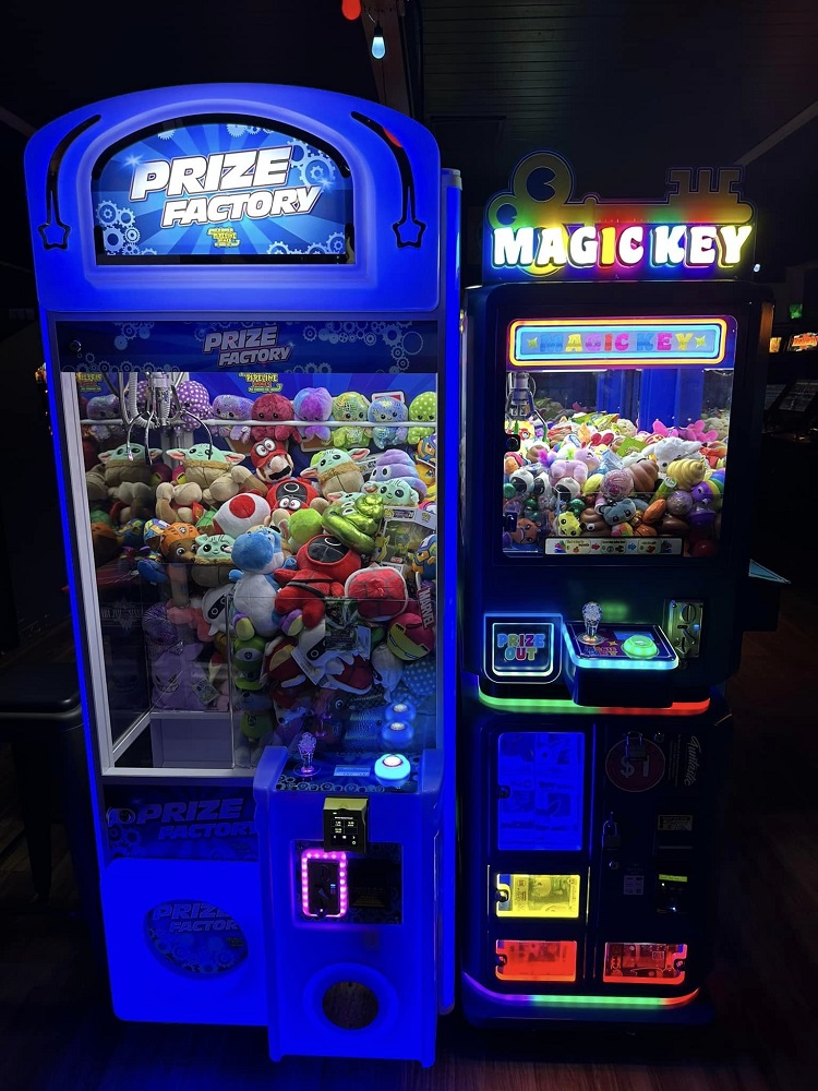 Magic Key Claw Machine