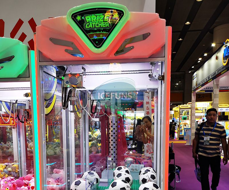 Prize Zone Crane Machine